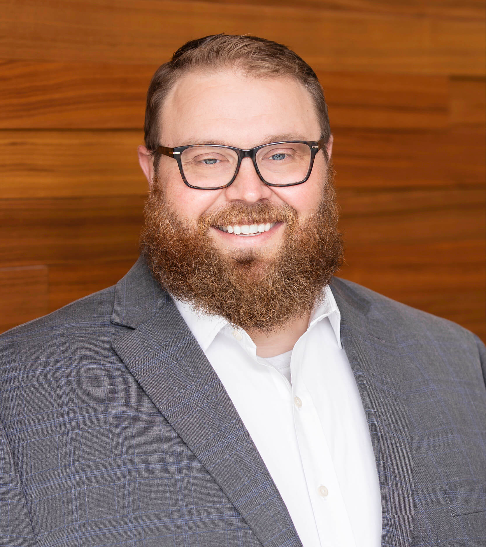 Sheaff Brock Indianapolis employee spotlight, Louie Humphries, Vice President—Client Solutions, Portfolio Consultant and Derivatives Portfolio Manager